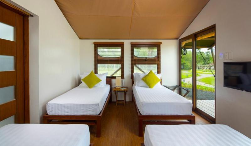 Solina Beach&Nature Resort Carles Exterior foto