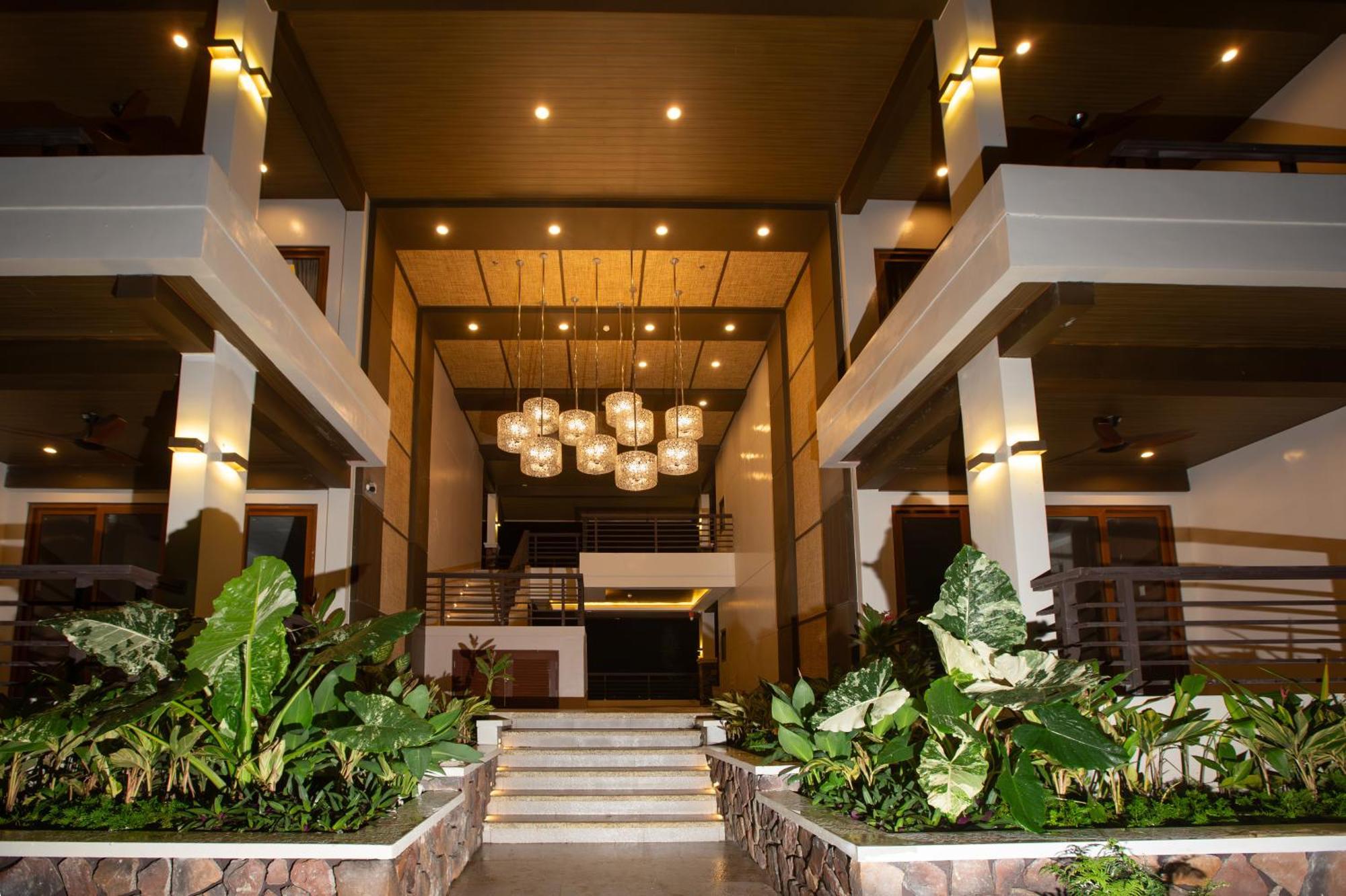 Solina Beach&Nature Resort Carles Exterior foto