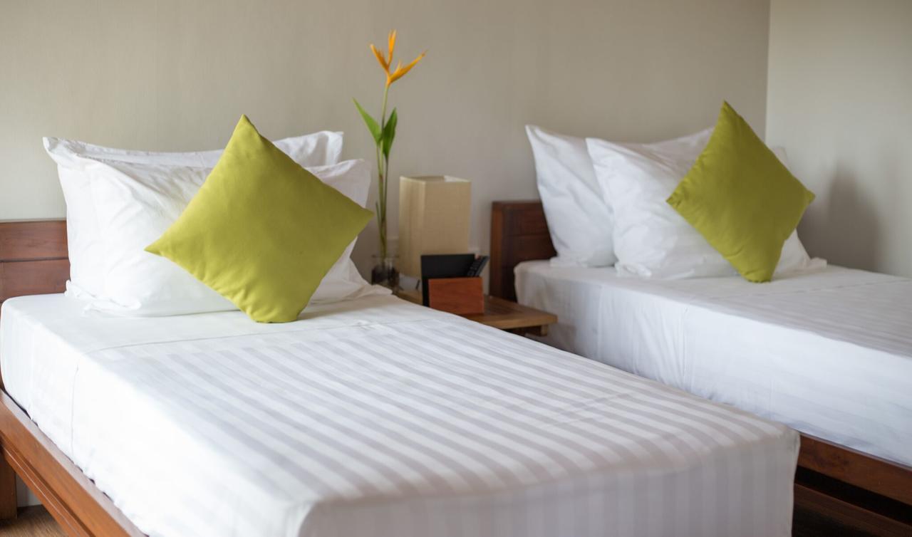 Solina Beach&Nature Resort Carles Exterior foto