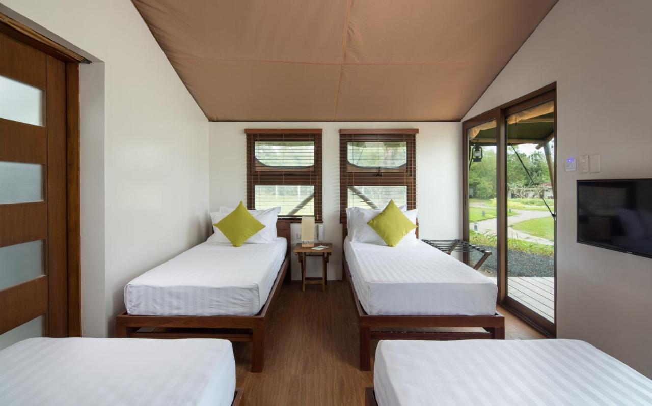Solina Beach&Nature Resort Carles Exterior foto